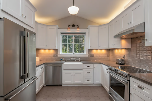 Elevate Your Kitchen: 6 Simple Tips for a Stylish Upgrade